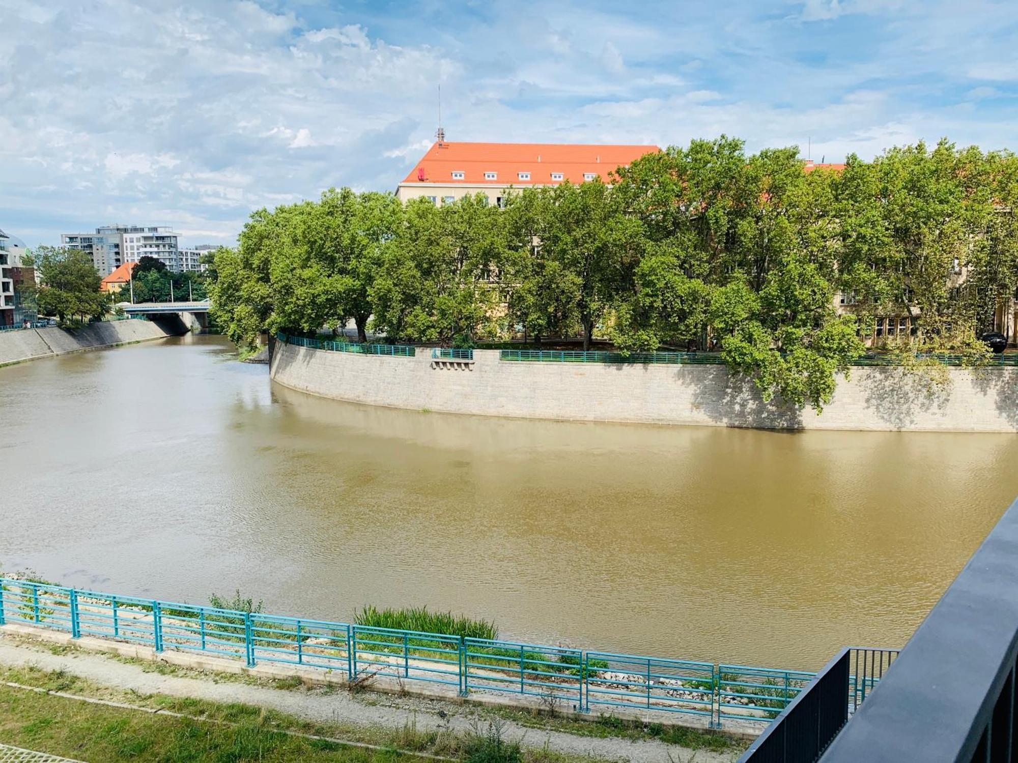 Luksusowy Apartament Z Parkingiem I Klimatyzacja W Samym Centrum Wroclawia Exterior photo