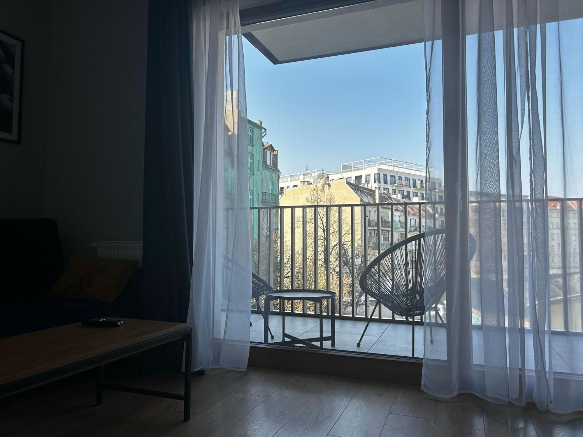 Luksusowy Apartament Z Parkingiem I Klimatyzacja W Samym Centrum Wroclawia Exterior photo